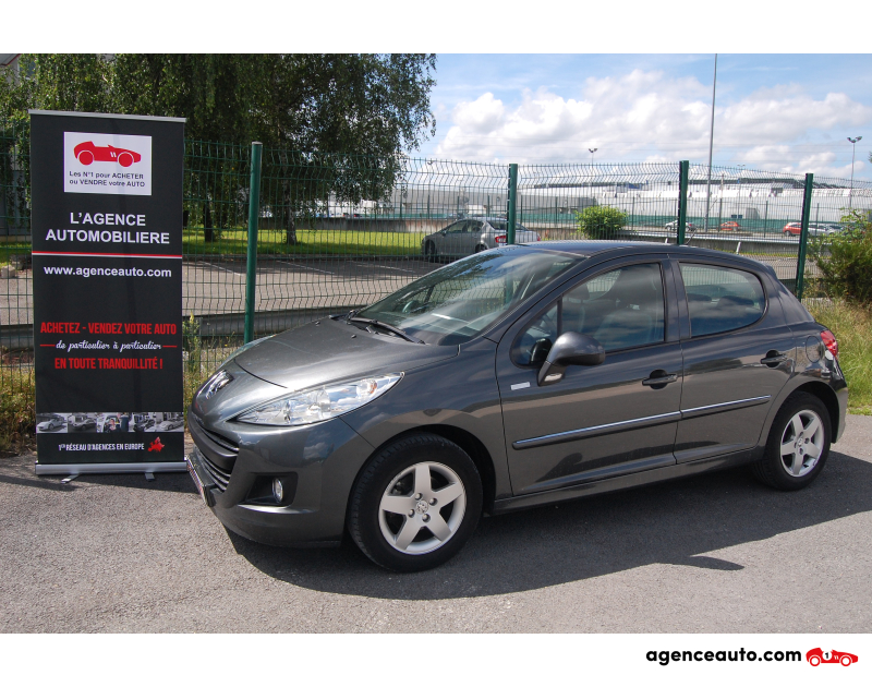 Achat voiture occasion, Auto occasion pas cher | Agence Auto Peugeot 207 1.4 hdi 70 série millesim 200 5p Violet Année 2010 Manuelle Essence