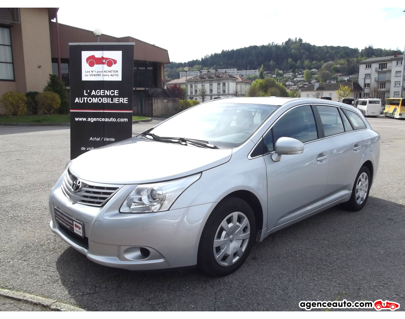 Achat voiture occasion, Auto occasion pas cher | Agence Auto Toyota Avensis 3 D-4D 126 SW ACTIVE Violet Année 2009 Manuelle Essence