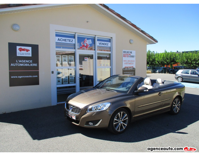 Achat voiture occasion, Auto occasion pas cher | Agence Auto Volvo C70 D3 150 CH COTE SUD Violet Année 2012 Manuelle Essence