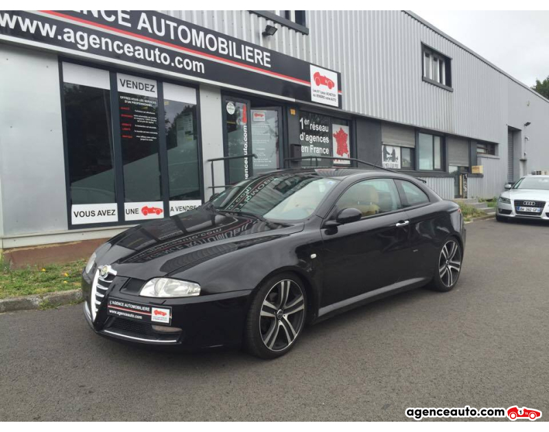 Achat voiture occasion, Auto occasion pas cher | Agence Auto Alfa Romeo GT 2.0 165CH SELECTIVE BERTONE Violet Année 2009 Manuelle Essence