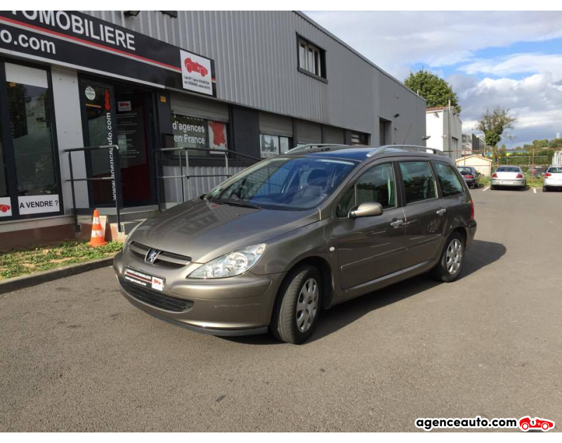 Achat voiture occasion, Auto occasion pas cher | Agence Auto Peugeot 307 SW 1.6 110CH STYLE 7 PLACES Violet Année 2004 Manuelle Essence