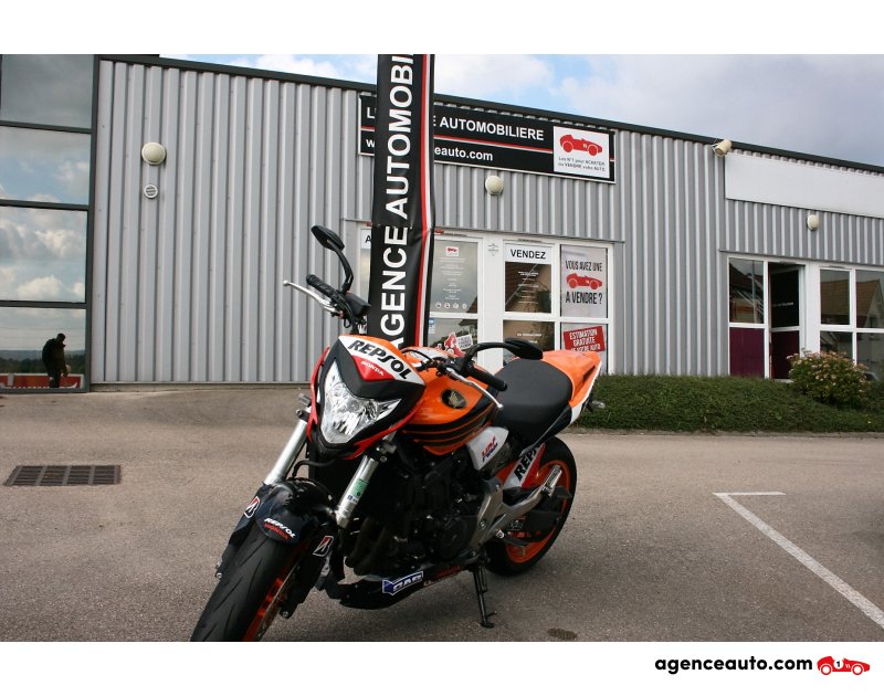 Achat voiture occasion, Auto occasion pas cher | Agence Auto Honda CB 600 Hornet Repsol Violet Année 2012 Manuelle Essence