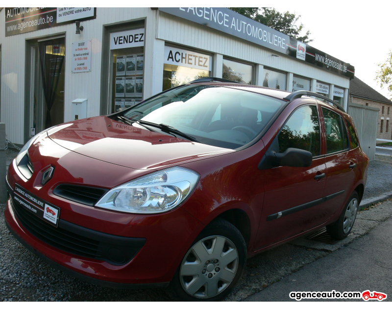 Achat voiture occasion, Auto occasion pas cher | Agence Auto Renault Clio 1.2i 75 cv Grandtour Violet Année 2009 Manuelle Essence