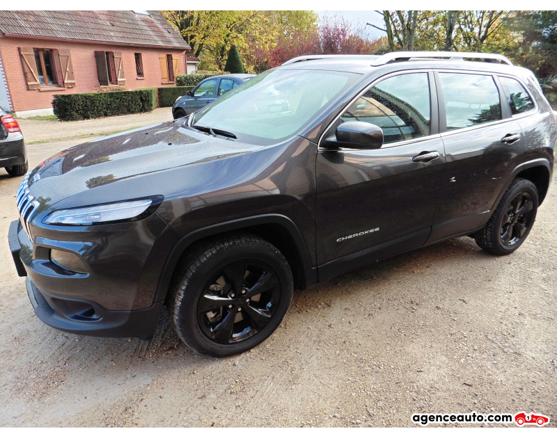 Achat voiture occasion, Auto occasion pas cher | Agence Auto Jeep Cherokee IV 2.2 MULTIJET 185 S&S AD1 LONG EXEC 4WD AUTO Violet Année 2015 Automatique Essence