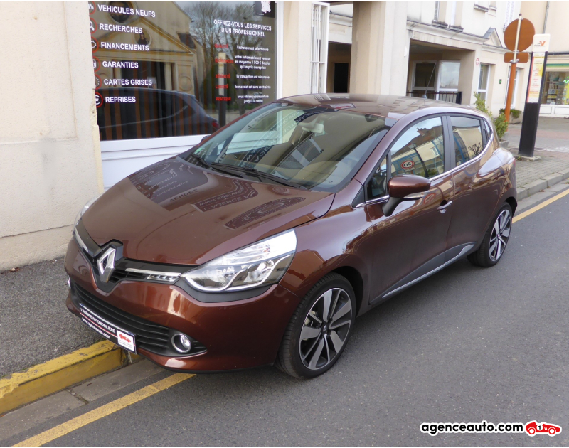 Achat voiture occasion, Auto occasion pas cher | Agence Auto Renault Clio IV 0.9 TCE 90 ENERGY BUSINESS Violet Année 2015 Manuelle Essence
