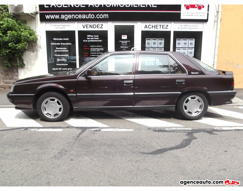 Acquisto Auto Usate, Auto Usate Economiche | Agenzia Automobiliare Renault R25 R25 V6 BACCARA Violet Anno 1989 Automatique Essence