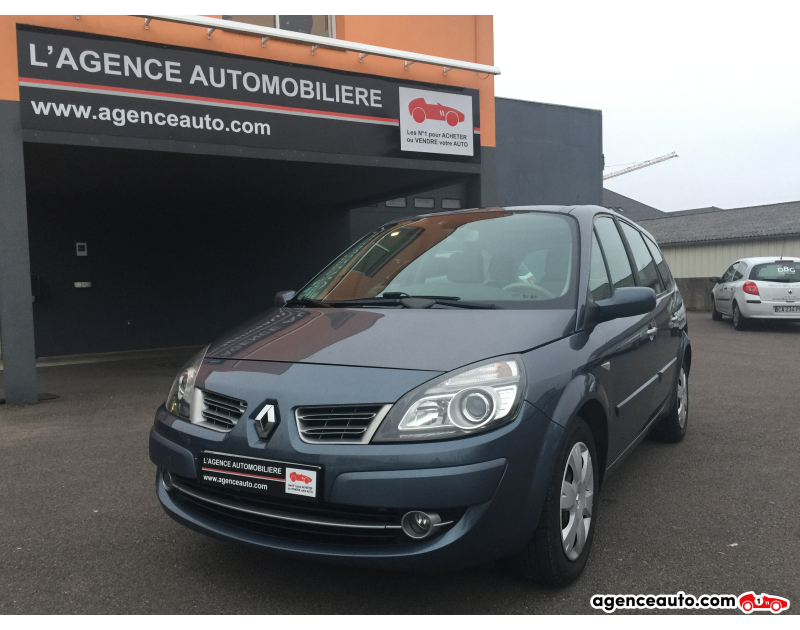 Achat voiture occasion, Auto occasion pas cher | Agence Auto Renault Scenic Grand Scenic II 1.5 dCi 105cv eco2 Latitude Violet Année 2008 Manuelle Essence
