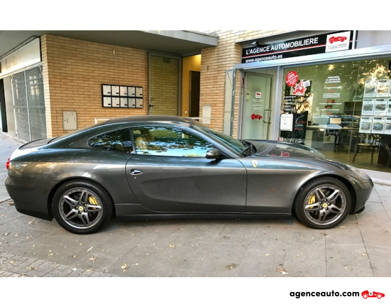 Acquisto Auto Usate, Auto Usate Economiche | Agenzia Automobiliare Ferrari 612 SCAGLIETTI F1 Violet Anno 2005 Automatique Essence