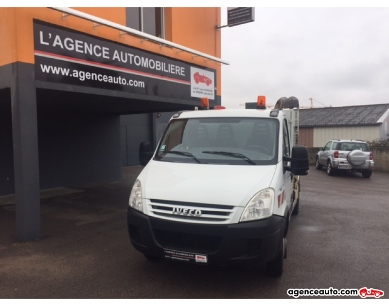 Achat voiture occasion, Auto occasion pas cher | Agence Auto Iveco Daily 35C12A 2.3 L  116 CV Violet Année 2007 Manuelle Essence