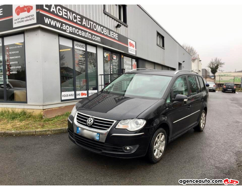 Achat voiture occasion, Auto occasion pas cher | Agence Auto Volkswagen Touran 2.0 TDI 170 CH CARAT DSG 7 PLACES Violet Année 2007 Automatique Essence