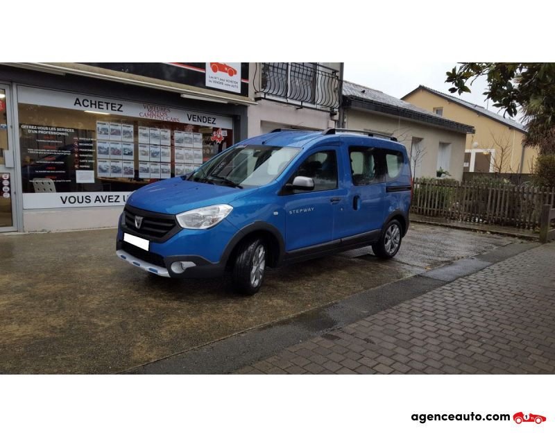 Achat voiture occasion, Auto occasion pas cher | Agence Auto Dacia Dokker 1.5 DCI 90 Stepway Violet Année 2015 Manuelle Diesel