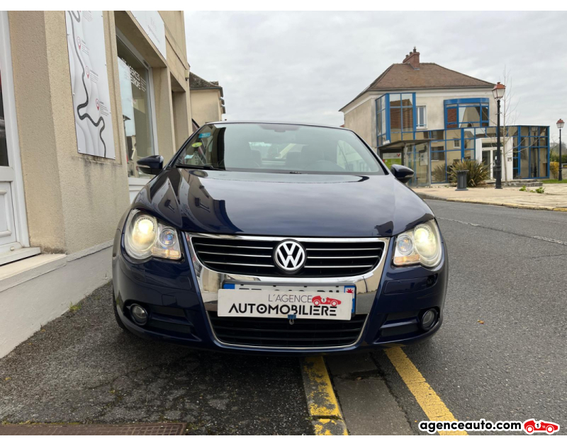Volkswagen EOS 2.0 TDI 140 ch Sportline coupé cabriolet — photo 2