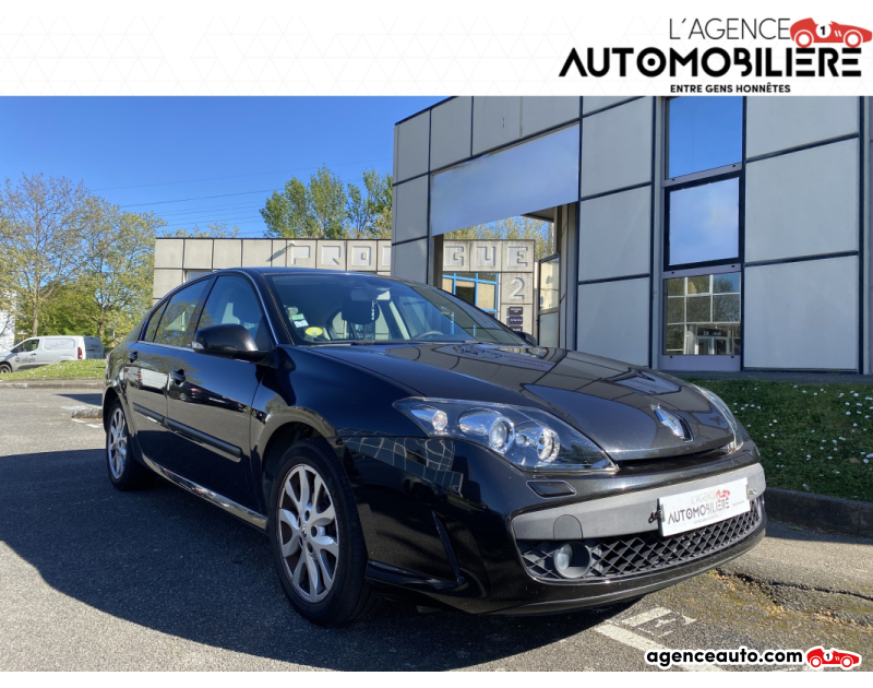 Acquisto Auto Usate, Auto Usate Economiche | Agenzia Automobiliare Renault Laguna 2.0 DCI 130 CH GT 4 Control - Chaîne de distribution Noir Anno 2009 Manuelle Diesel