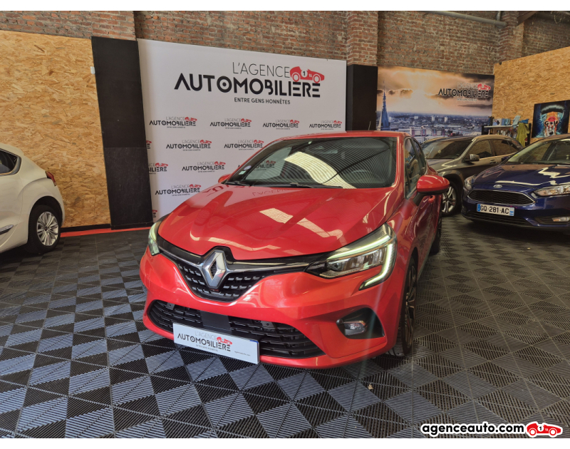 Achat voiture occasion, Auto occasion pas cher | Agence Auto Renault Renault Clio 5 E-TECH HYBRIB Rouge Année 2021 Automatique Hybride