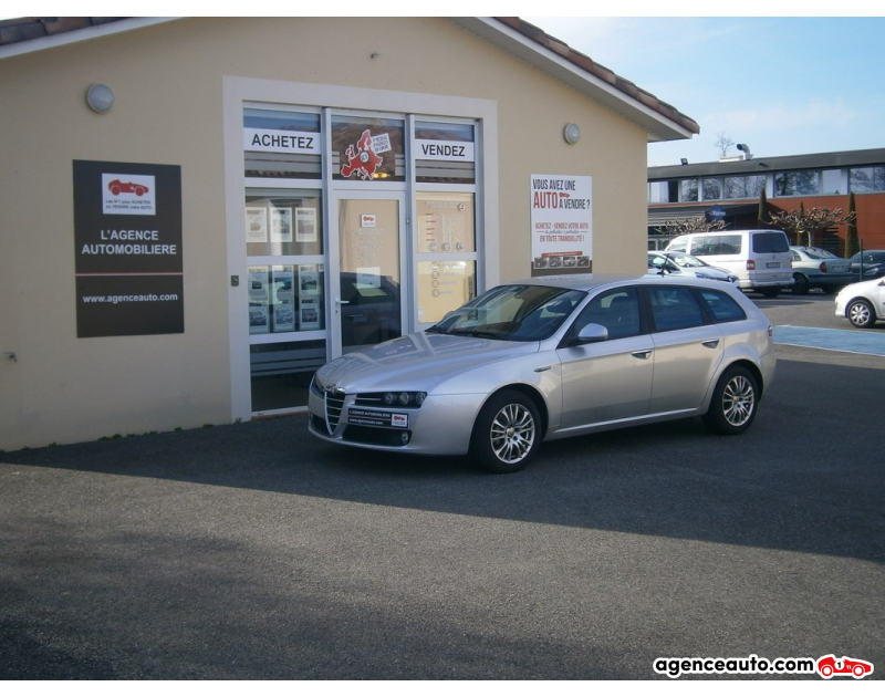 Achat voiture occasion, Auto occasion pas cher | Agence Auto Alfa Romeo 159 SW 1,9 JTDM 120 SELECTIVE GPS Violet Année 2009 Manuelle Essence