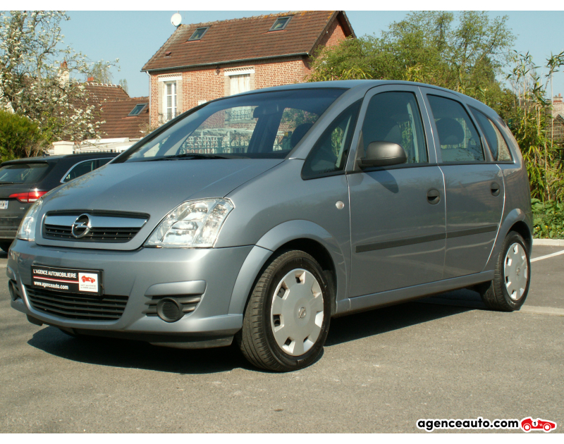 Achat voiture occasion, Auto occasion pas cher | Agence Auto Opel Meriva 1.4 90cv Twinport GPL Cool line Violet Année 2010 Manuelle Essence