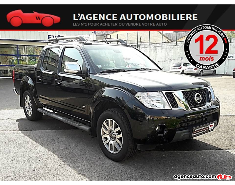 Aankoop Gebruikte Auto, Goedkope Gebruikte Auto | Agence Auto Nissan Navara 3.0 dCi V6 4WD Pickup double cabine 231 cv BVA Violet Jaar 2014 Automatique Diesel