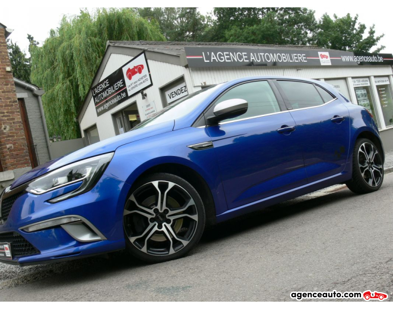 Achat voiture occasion, Auto occasion pas cher | Agence Auto Renault Megane 4 GT 205  CH Boite EDC7 Violet Année 2016 Automatique Essence