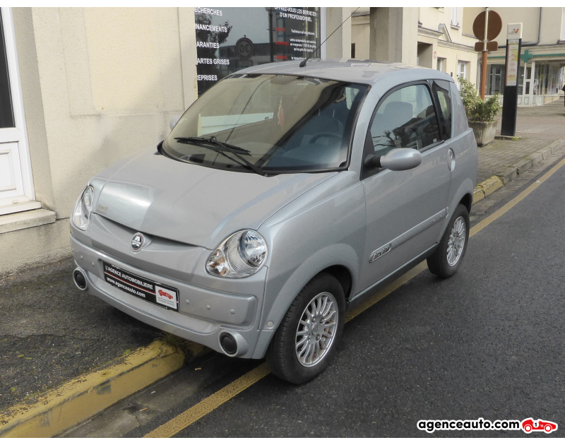 Aankoop Gebruikte Auto, Goedkope Gebruikte Auto | Agence Auto Aixam City A721 Pack Luxe Violet Jaar 2006 Automatique Essence