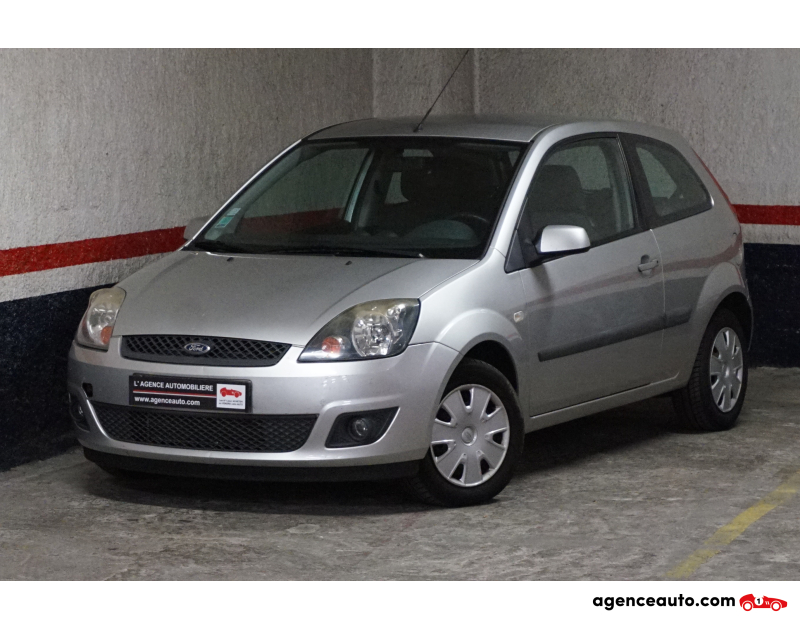 Compra de Carros Usados, Carros Usados Baratos | Auto Immo Ford Fiesta SENSO 1.4TDCi 68CH Violet Ano 2007 Manuelle Essence