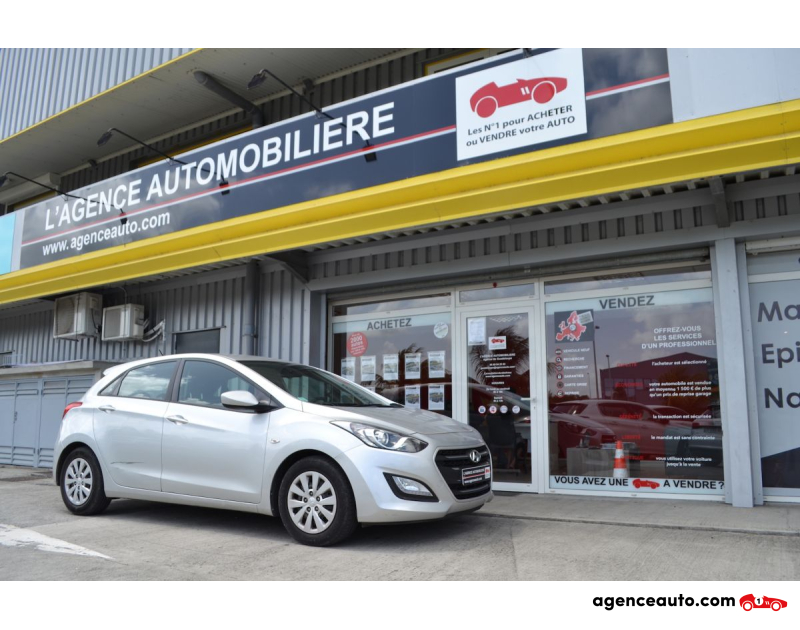 Achat voiture occasion, Auto occasion pas cher | Agence Auto Hyundai i30 1.4 100ch Confort 5p Violet Année 2015 Manuelle Essence