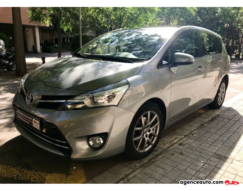 Compra de Coches Usados, Coches Usados Baratos %'|'% Agence Auto Toyota Verso 120D Violet Año 2014 Manuelle Diesel