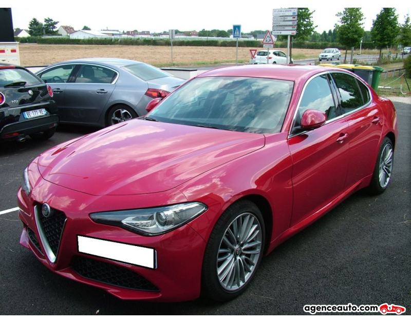 Achat voiture occasion, Auto occasion pas cher | Agence Auto Alfa Romeo Giulia 2.2 150 AT8  SUPER Violet Année 2017 Automatique Diesel