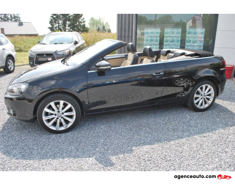 Achat voiture occasion, Auto occasion pas cher | Agence Auto Volkswagen Golf Cabriolet 1.6 CR TDi Cuir,Gps,Bluetooth,Multimédia,Radar Violet Année 2013 Manuelle Diesel