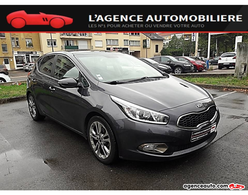 Achat voiture occasion, Auto occasion pas cher | Agence Auto Kia Ceed 1.6 CRDi 128 Premium Violet Année 2013 Manuelle Diesel