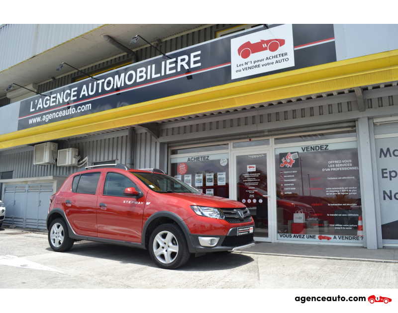 Achat voiture occasion, Auto occasion pas cher | Agence Auto Dacia Sandero 1.5 dCi 90 E6 / Stepway Prestige Violet Année 2016 Manuelle Diesel