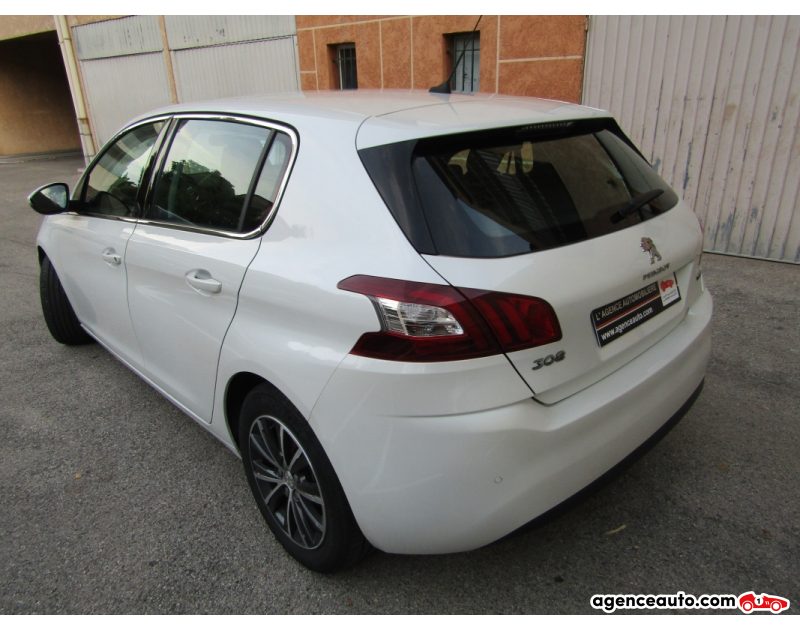 Achat voiture occasion, Auto occasion pas cher | Agence Auto Peugeot 308 1,2 PURETECH ALLURE Violet Année 2016 Automatique Essence