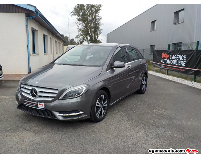 Achat voiture occasion, Auto occasion pas cher | Agence Auto Mercedes Classe B 180 CDI DESIGN Violet Année 2014 Manuelle Diesel