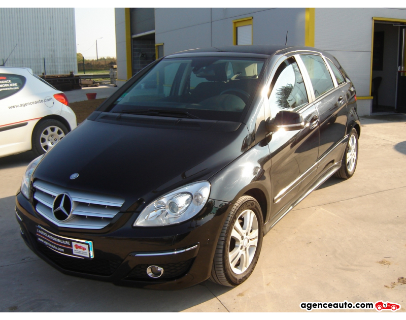 Achat voiture occasion, Auto occasion pas cher | Agence Auto Mercedes Classe B 180 CDI boite auto 109 cv Violet Année 2010 Automatique Diesel