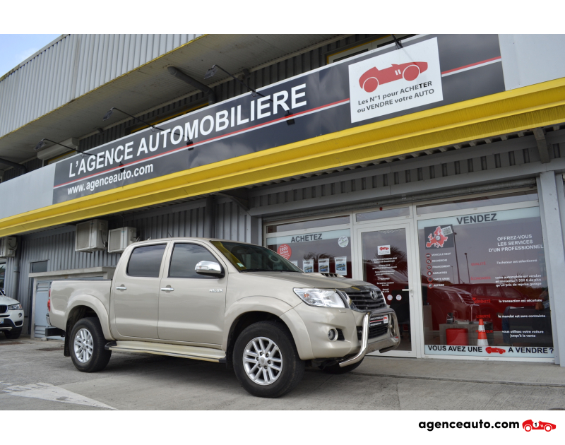 Gebrauchtwagenkauf, Günstige Gebrauchtwagen | Automobilienagentur Toyota Hilux 144 D-4D Double Cabine Légende 4WD Violet Jahr 2015 Manuelle Diesel