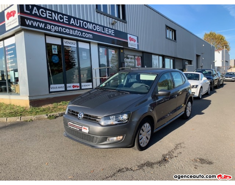 Achat voiture occasion, Auto occasion pas cher | Agence Auto Volkswagen Polo 1.6 TDI 90 CH CONFORTLINE Violet Année 2010 Manuelle Diesel