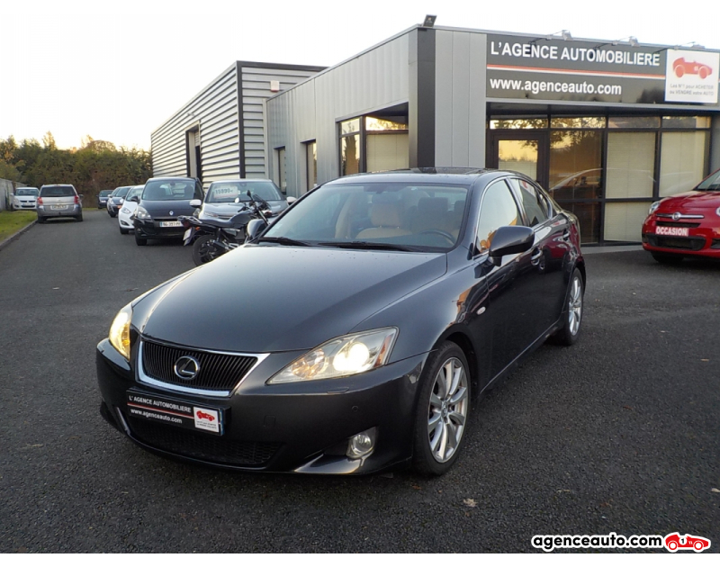 Achat voiture occasion, Auto occasion pas cher | Agence Auto Lexus IS 250 Pack Executive BVA Violet Année 2007 Automatique Essence