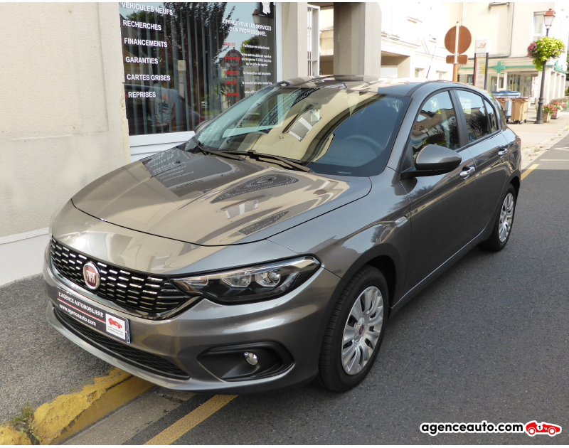 Compra de Coches Usados, Coches Usados Baratos %'|'% Agence Auto Fiat Tipo 1.4 95 cv Easy 5P Violet Año 2017 Manuelle Essence