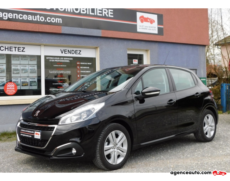 Achat voiture occasion, Auto occasion pas cher | Agence Auto Peugeot 208 1.2 PureTech 82 Signature Violet Année 2018 Manuelle Essence