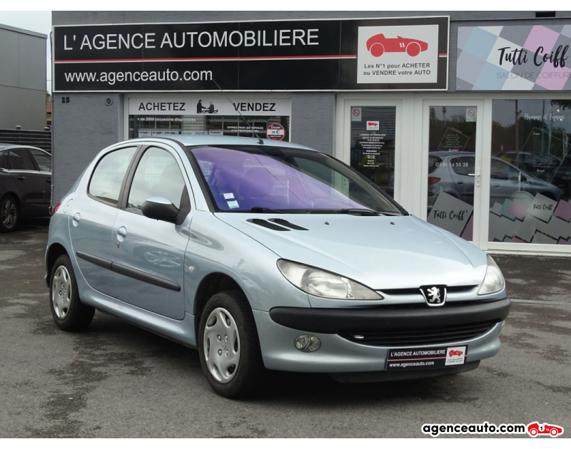 Achat voiture occasion, Auto occasion pas cher | Agence Auto Peugeot 206 1.4 HDI 70 cv  Climatisation Violet Année 2003 Manuelle Diesel