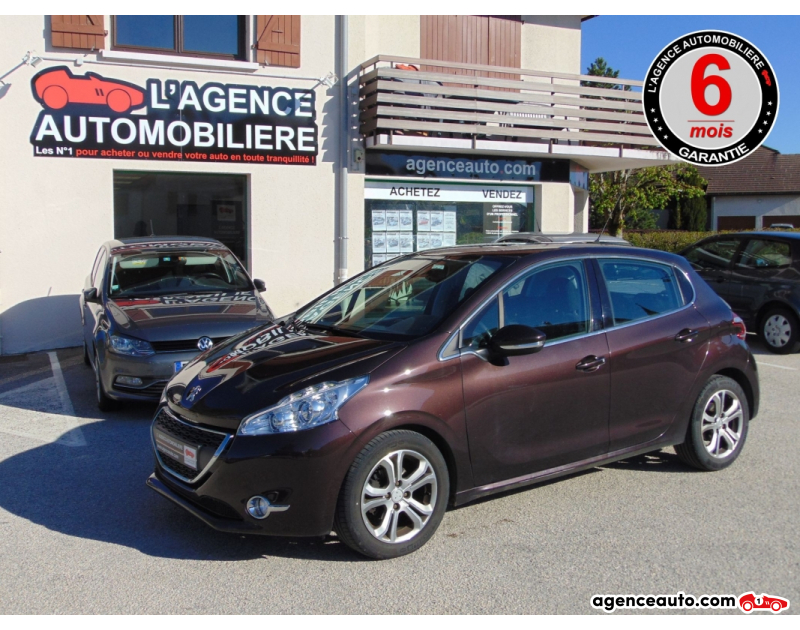 Achat voiture occasion, Auto occasion pas cher | Agence Auto Peugeot 208 1.6 e-hdi 115 Allure noir rouge 5P Violet Année 2013 Manuelle Diesel