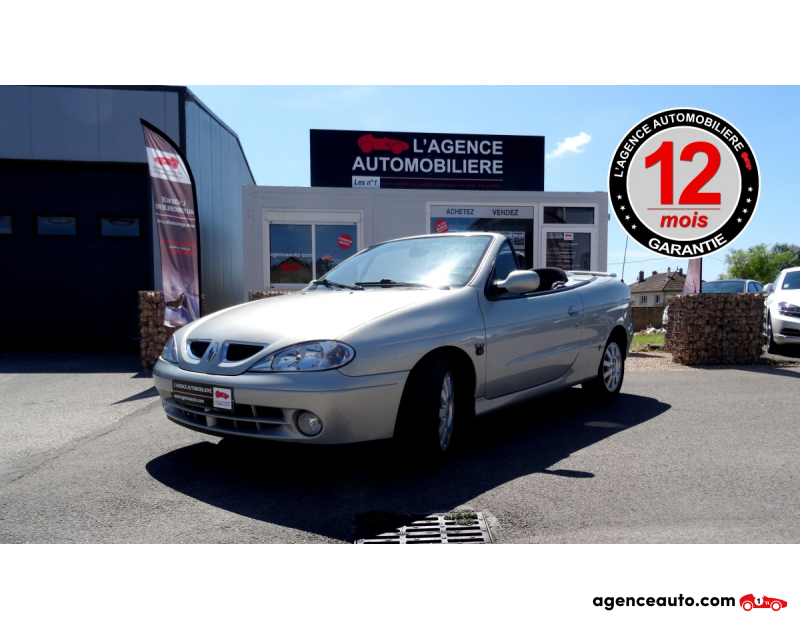 Achat voiture occasion, Auto occasion pas cher | Agence Auto Renault Megane Karman 1.6 L 16V cabriolet Violet Année 2002 Manuelle Essence