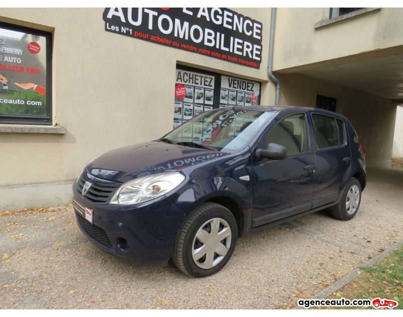 Achat voiture occasion, Auto occasion pas cher | Agence Auto Dacia Sandero 1.4 MPI 75 GPL Violet Année 2010 Manuelle GPL