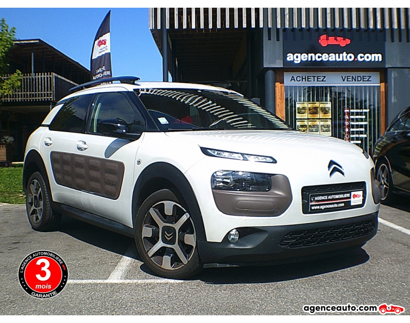 Achat voiture occasion, Auto occasion pas cher | Agence Auto Citroen C4 Cactus 1.6 BlueHDi 100 Shine Toit Pano Violet Année 2015 Manuelle Diesel