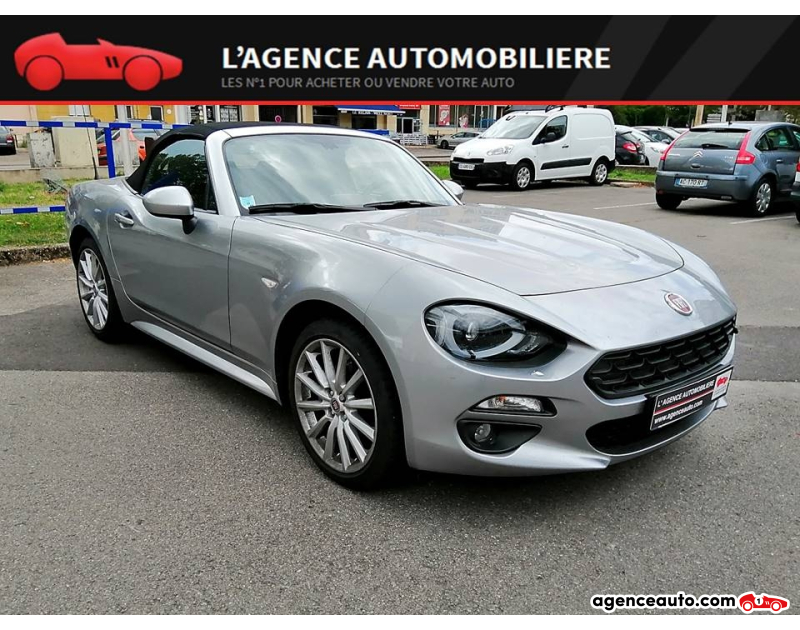 Aankoop Gebruikte Auto, Goedkope Gebruikte Auto | Agence Auto Fiat 124 Spider 140.Ch Lusso Plus Purper Jaar 2019 Handgeschakelde auto Benzine