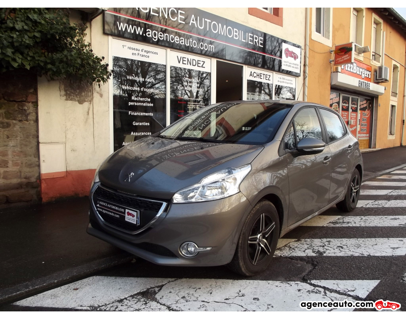 Achat voiture occasion, Auto occasion pas cher | Agence Auto Peugeot 208 1.0 VTI Active Violet Année 2012 Manuelle Essence