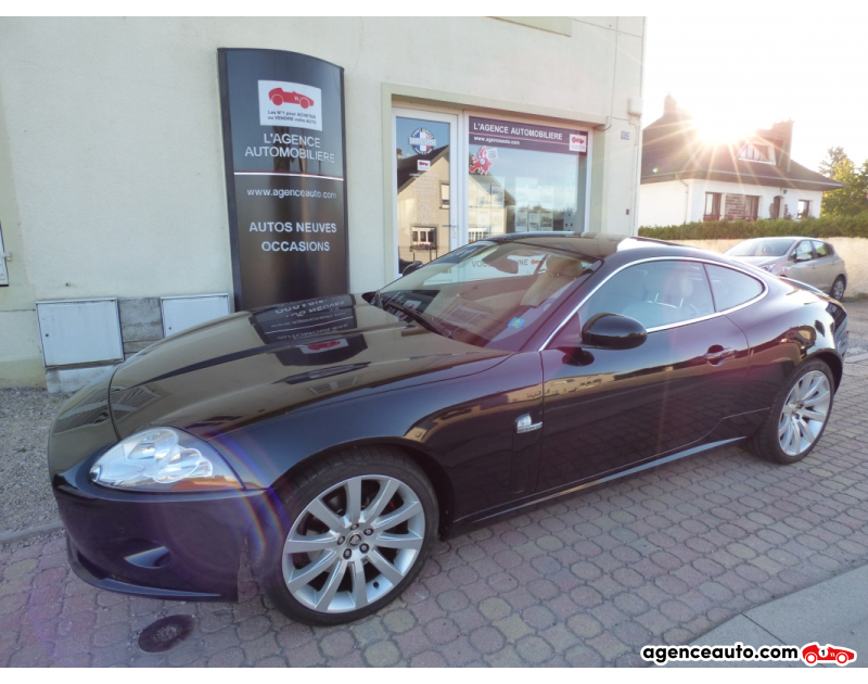 Achat voiture occasion, Auto occasion pas cher | Agence Auto Jaguar XK XK 4.2 V8 300 Violet Année 2006 Automatique Essence