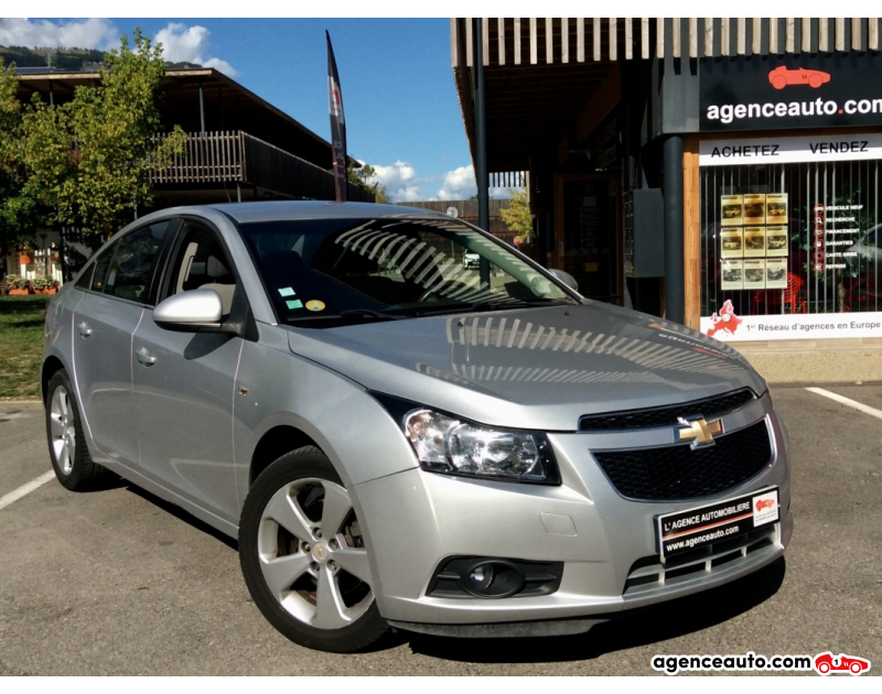 Acquisto Auto Usate, Auto Usate Economiche | Agenzia Automobiliare Chevrolet Cruze 2.0 VCDI 150 ch LT 1°Main Violet Anno 2011 Manuelle Diesel