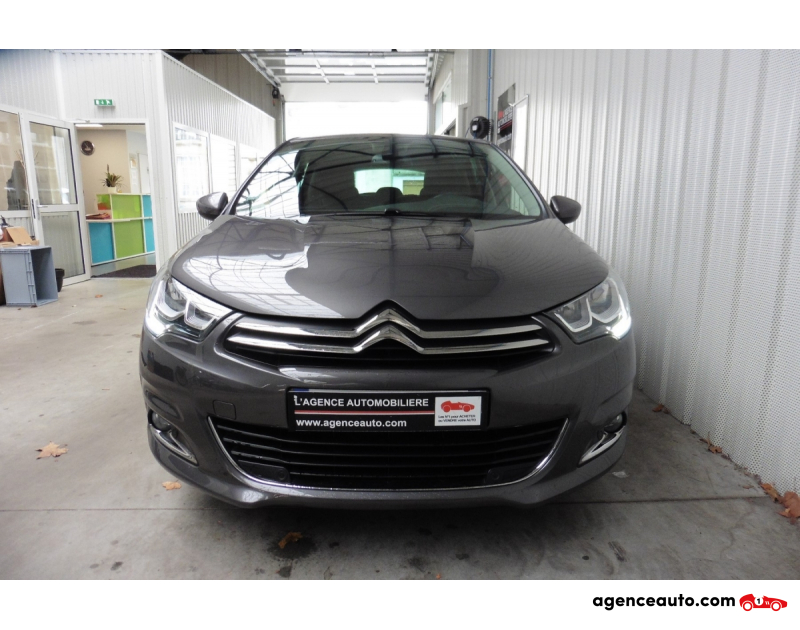 Achat voiture occasion, Auto occasion pas cher | Agence Auto Citroen C4 Pure Tech 130 EAT 6 Shine Violet Année 2016 Automatique Essence