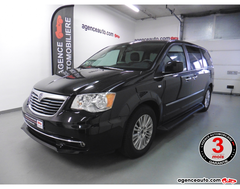 Achat voiture occasion, Auto occasion pas cher | Agence Auto Lancia Voyager 2.8 MULTIJET 165 GOLD BVA Violet Année 2011 Automatique Diesel