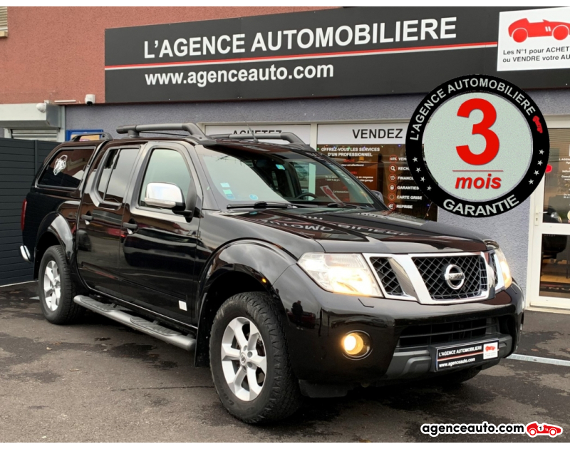 Achat voiture occasion, Auto occasion pas cher | Agence Auto Nissan Navara 2.5 DCI 190 Double Cabine Violet Année 2011 Manuelle Diesel